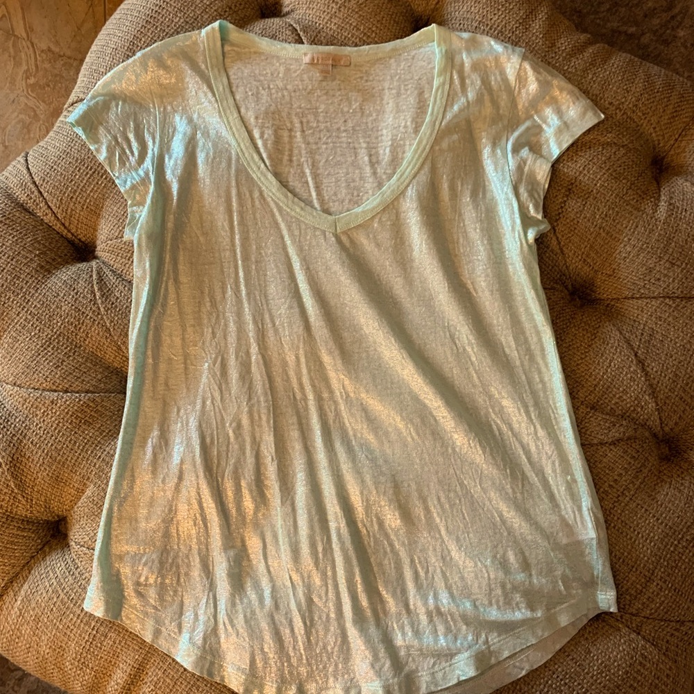 Anthropologie Bordeaux metallic mint tee